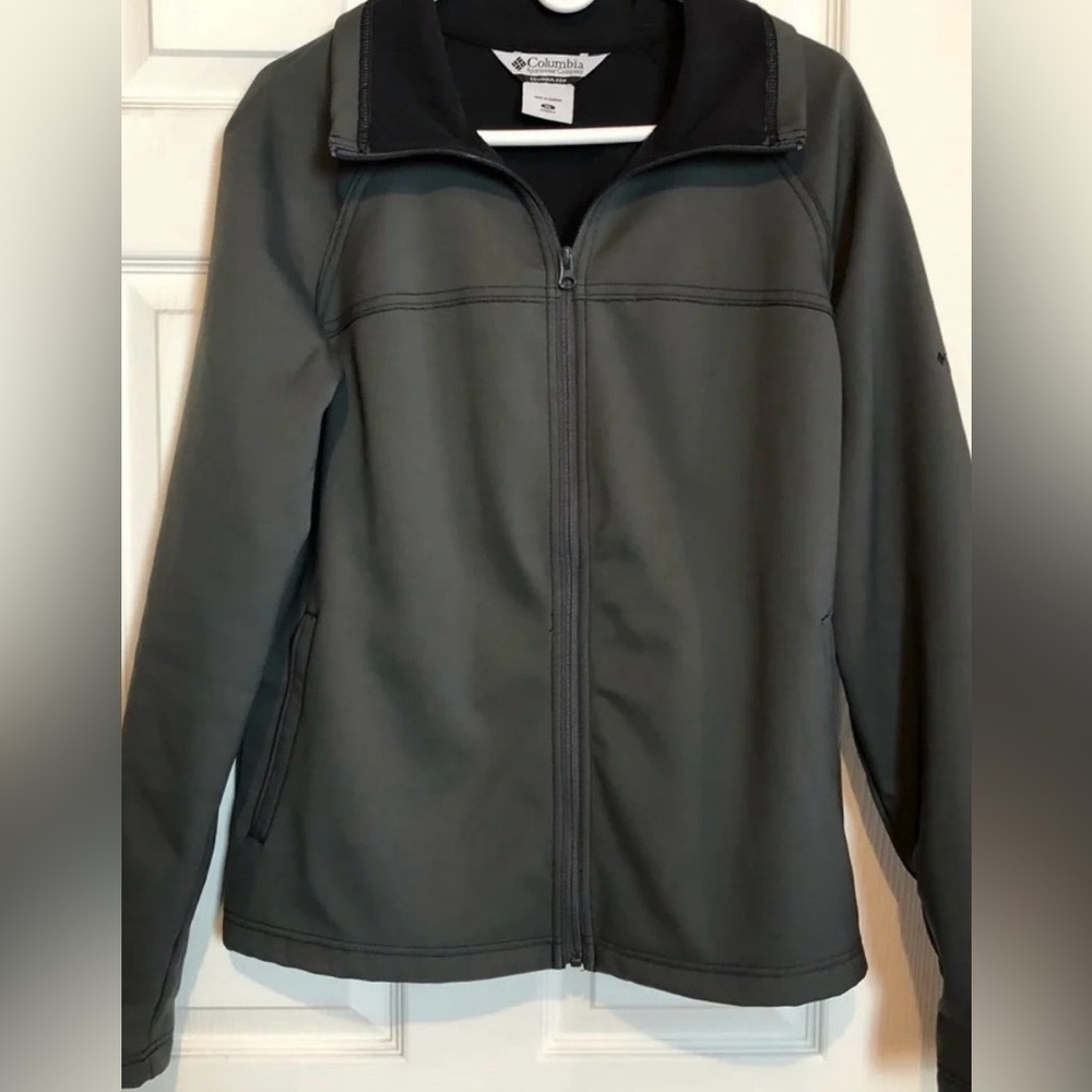 Columbia Women’s XL Soft Shell Jacket Grey Black Full Zip